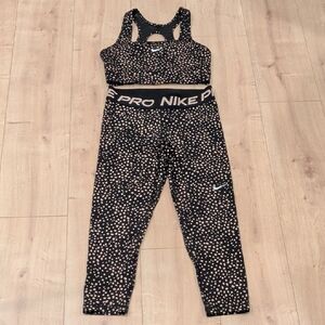 Nike Women's Gym Set Black & Cream Dotted NWOT!